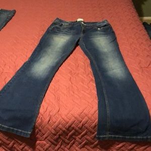 Maurice's Jean